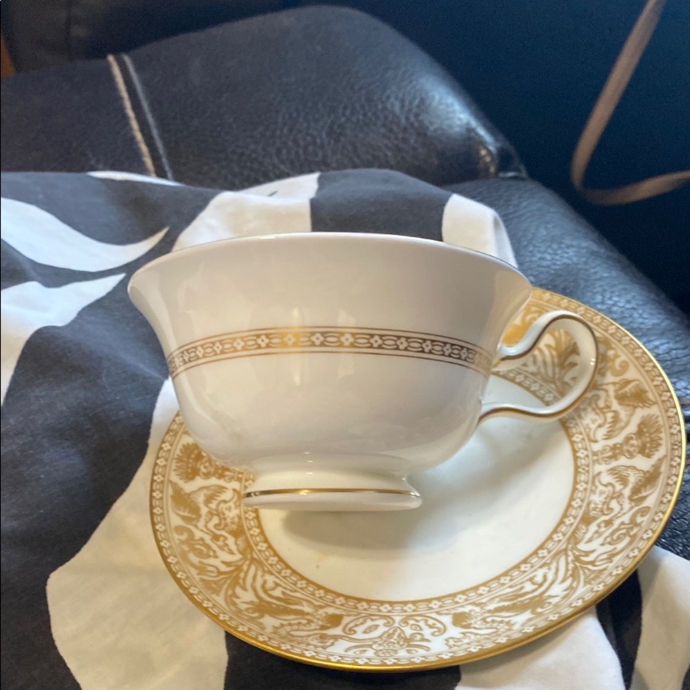 Wedgwood Gold Florentine Bone China cup and Saucer